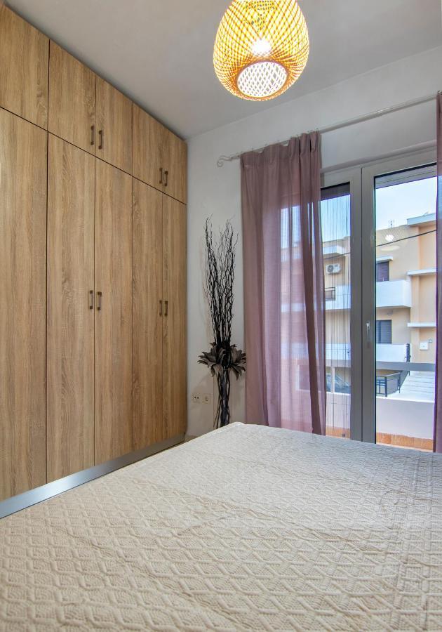 Anali Apartment Иксия Екстериор снимка